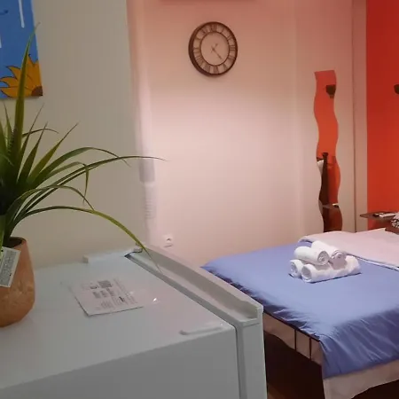 New Room1ambelokipi Metro Airport Line Apartment Athens